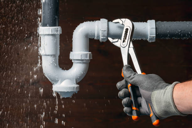 Professional Leak Detection technician working in Charlton, MA